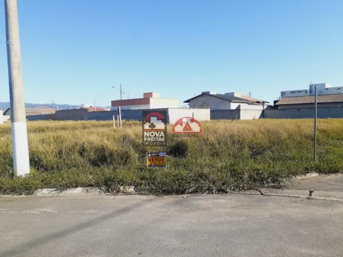 Terreno à Venda no Bairro César Park em Pindamonhangaba