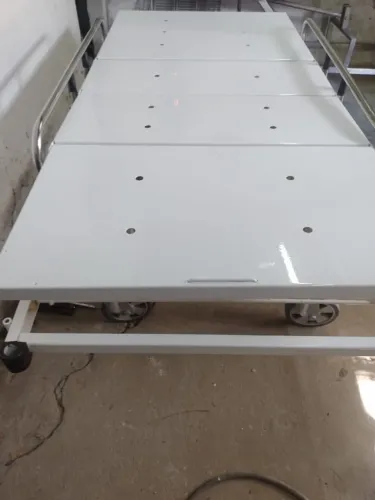 Cama elétrica hospitalar 