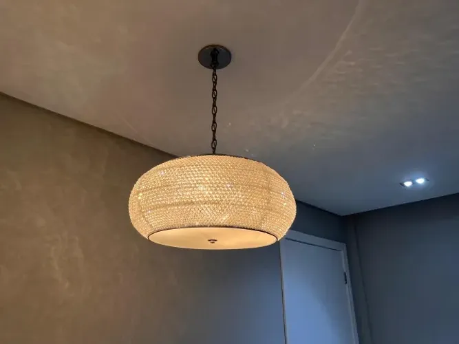 Lustre Pendente Redondo com Cristais - Sofisticado - R$ 490,00