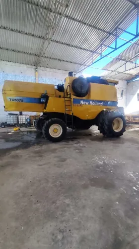 NEW HOLLAND TC5070 - 2013