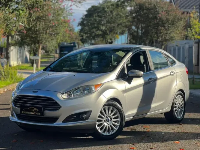 Ford Fiesta SE 1.6 Powershift Aut. 2015
