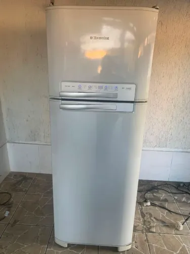 Geladeira Electrolux frosfree