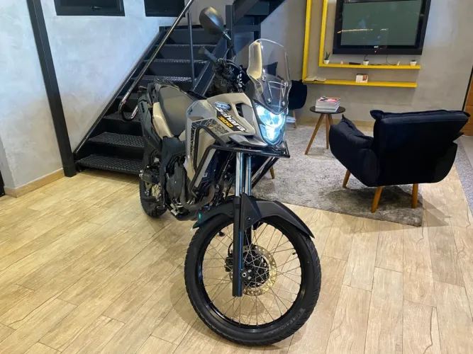 Honda Xre 300 sahara adventure 2024