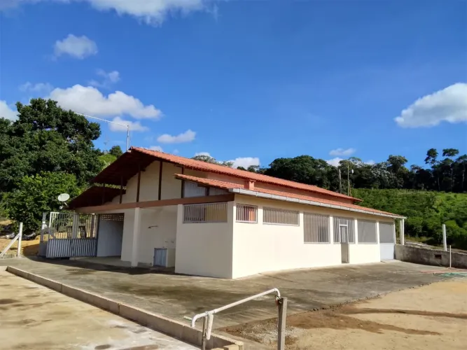 Sítio marechal floriano 30 mil metros quadrados