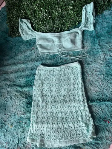 Conjunto em tricô verde