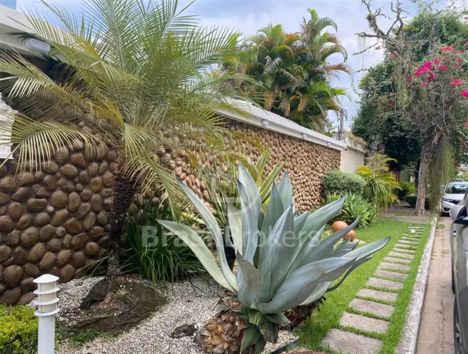 Casa Condomínio Fechado à venda com 450,00m² e 3 quartos em Anil, Rio de Janeiro - rj