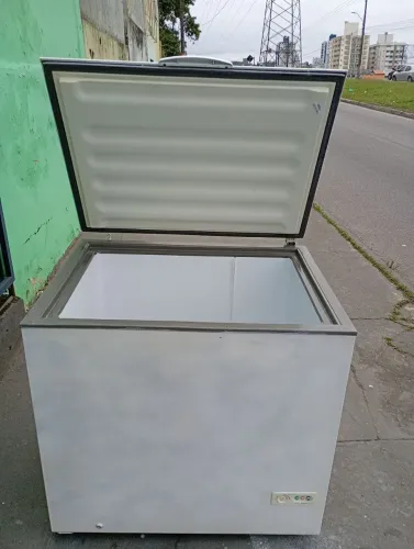 Barbada , freezer $1.190 de 305 LT ?