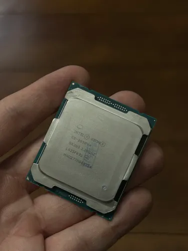 Processador Intel Xeon E5-2650V4 (Ryuzen Informática)