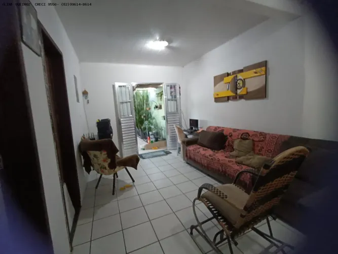 Casa para Venda em Maceió, Benedito Bentes, 4 dormitórios, 3 suítes, 1 banheiro, 2 vagas