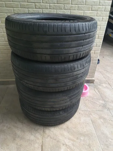 Pneus Pirelli Scorpion Seal inside