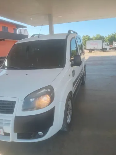 Fiat Doblo Essence 1.8 Flex 16V 5P 2019