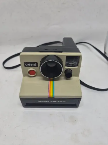 Camera Polaroid.