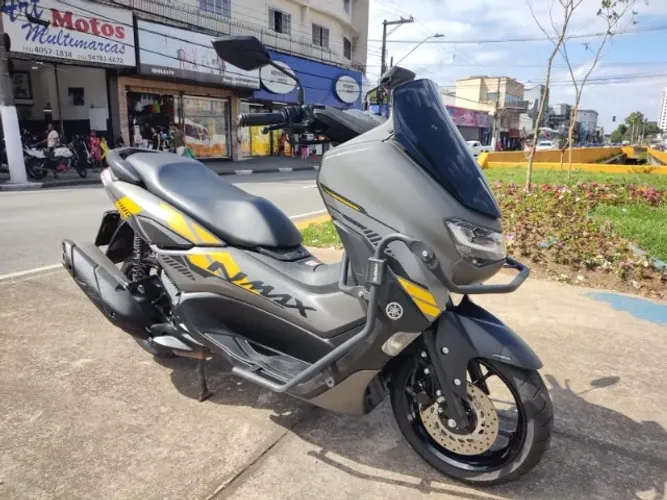 YAMAHA NMAX 160 SE CONNECTED 2024