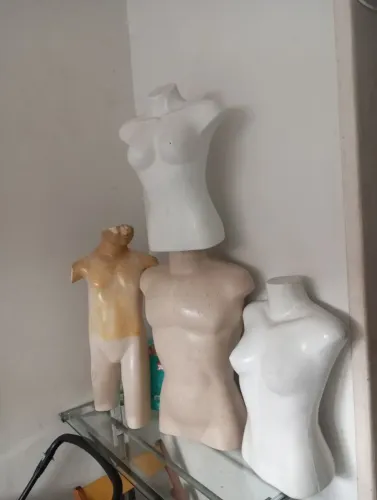 maniquis nove peças diferentes 