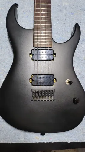 Guitarra 7 cordas 