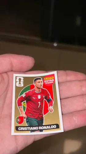 Figurinha Cristiano Ronaldo Ouro Legend
