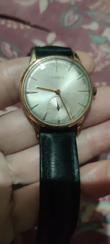 Tissot funcionando normalmente todo chapeado a ouro funcionamento a corda 1 dia e meio 