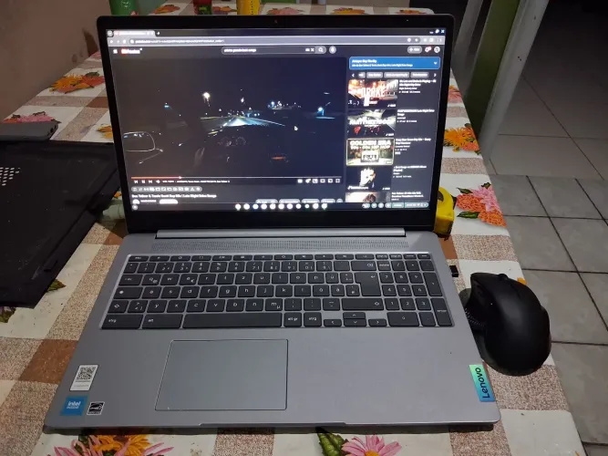 Notebook Lenovo Ideapad 3 flex, ChromeOS