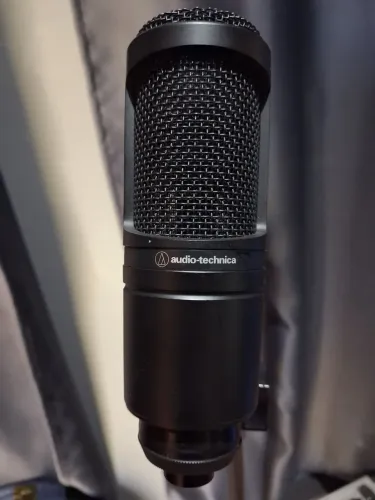 Microfone condensador At2020 Audio Technica