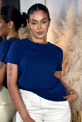 Camiseta slim básica feminina tamanho gg