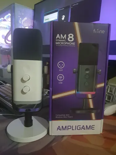 Microfone FIFINE com RGB