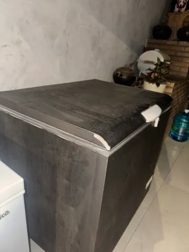 Freezer grande em perfeito estado