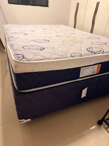 Cama