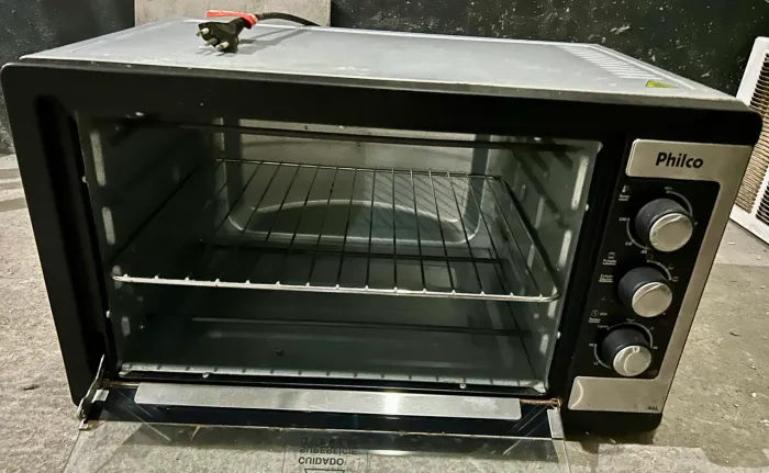 Forninho Philco 46 L seminovo - pouco uso