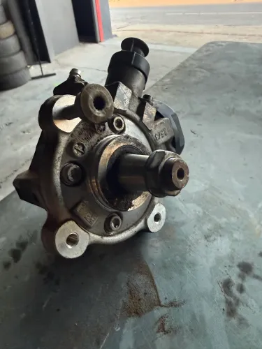 Bomba de alta amarok 2.0 bi turbo 