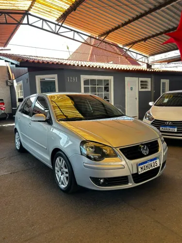 Volkswagen Polo 1.6 E-flex 8V 5P 2010