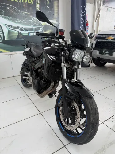 BMW f800r 2014 18 km muito conservada