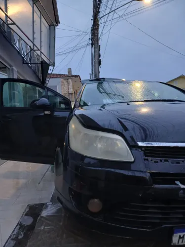 Citroen C4 GLX 1.6 Flex 16V 5P Mec. 2010