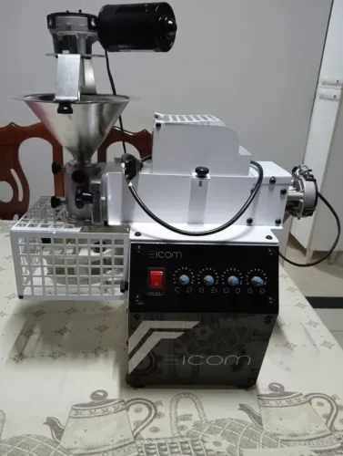 Maquina para salgados
