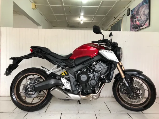 Honda CB 650r 2021