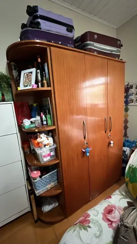 Guarda Roupa