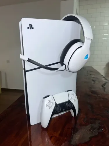 ? PS5 SLIM DIGITAL + CONTROLE ORIGINAL + HEADSET GAMER