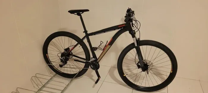 Vendo Bicicleta Mtb Caloi Moab 18v, Shimano Alívio TAM 19
