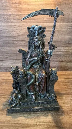 Estátua Hel Deusa Nórdica Submundo - Veronese Design (Bronze Frio)