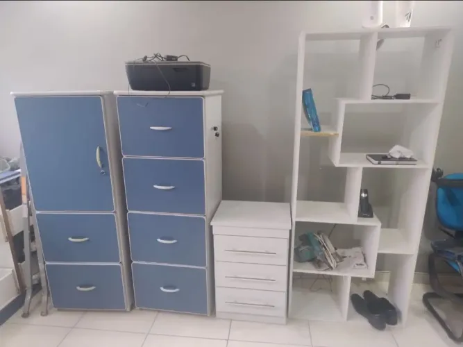 Móveis de escritório na Taquara