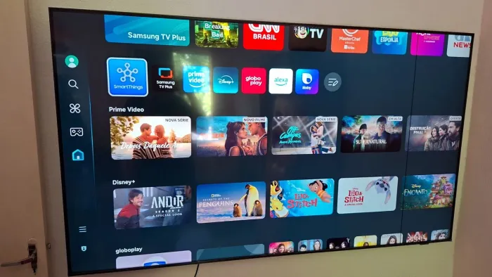Vendo Tv 75 polegadas com listra