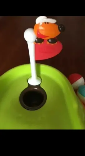Minigolf infantil electrónico marca chicco