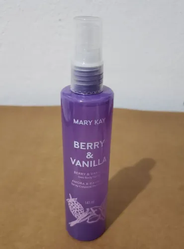 Body Splash Mary Kay Berry e Vanilla, 147ml