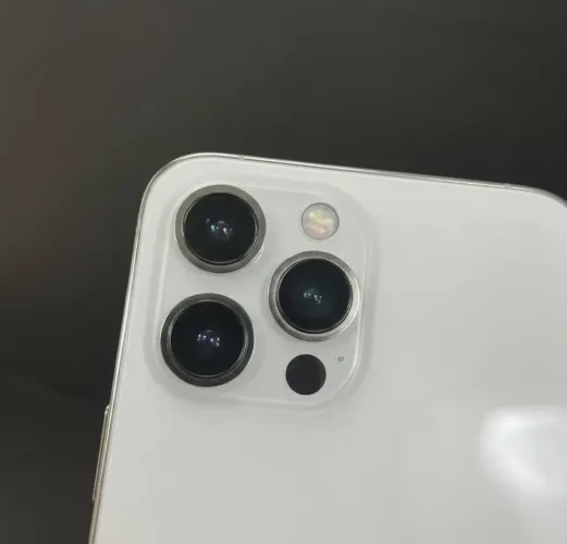 12 Pro Max 128 GB - Branco 