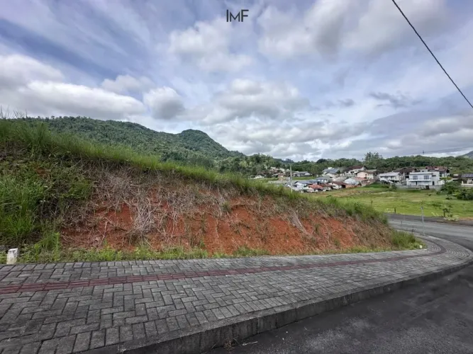 Terreno à venda no Bairro Padre Martinho Stein em Timbó/SC