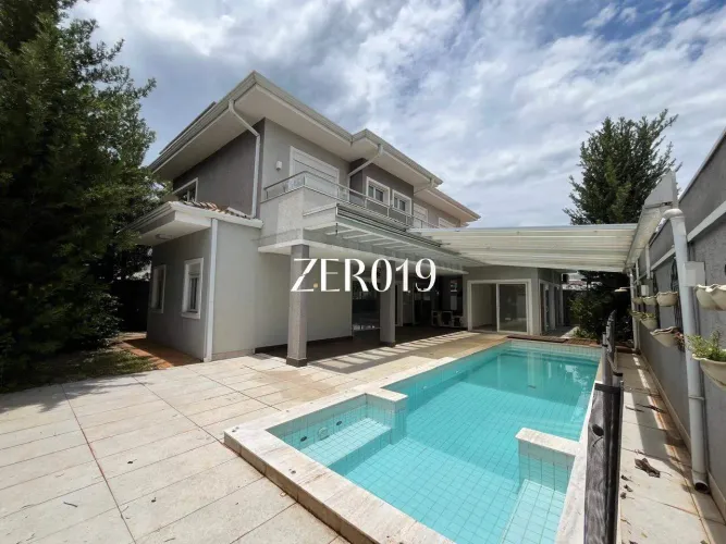 Casa em Condomínio em Paulínia (Parque Brasil 500)  430 m² Internos, 545,80 m² Externos, F