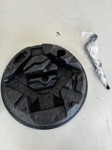 Kit original do compartimento do estepe do Fiat Argo / Cronos 2025