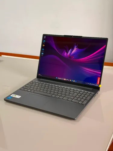 NOTEBOOK LENOVO IDEAPAD SLIM 3 I5 13ª GERAÇÃO | 512GB SSD | 8GB RAM