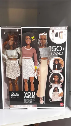 Barbie Basics You Create Neutral Kit 02