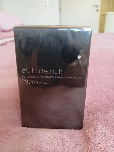 Perfume masculino,  barato 
