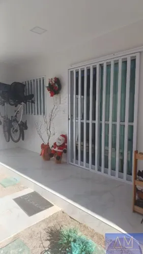 Casa à Venda em Bairro Novo